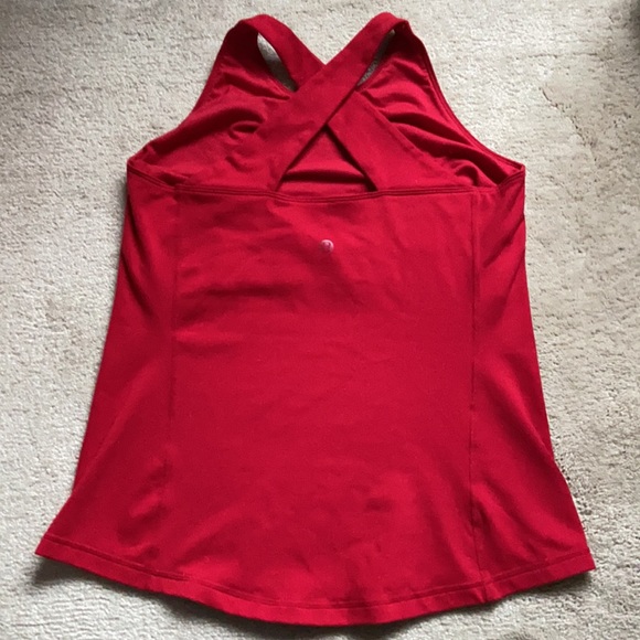 Lululemon tank - Picture 2 of 6